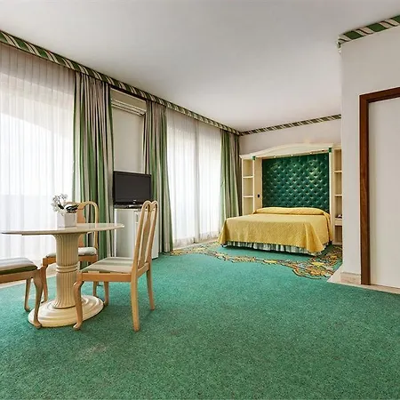 Aris Garden Hotel Casal Palocco