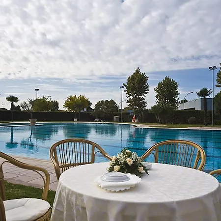 Aris Garden
