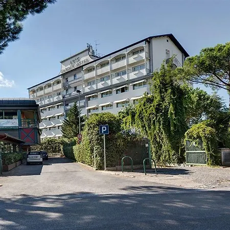 Aris Garden