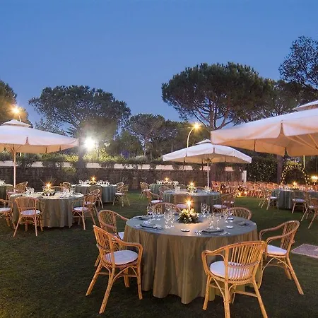 Hotel Aris Garden
