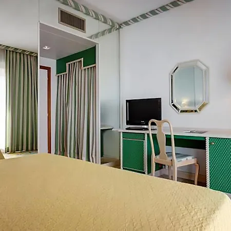 Hotel Aris Garden Casal Palocco