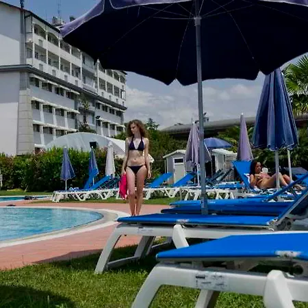 Aris Garden Casal Palocco